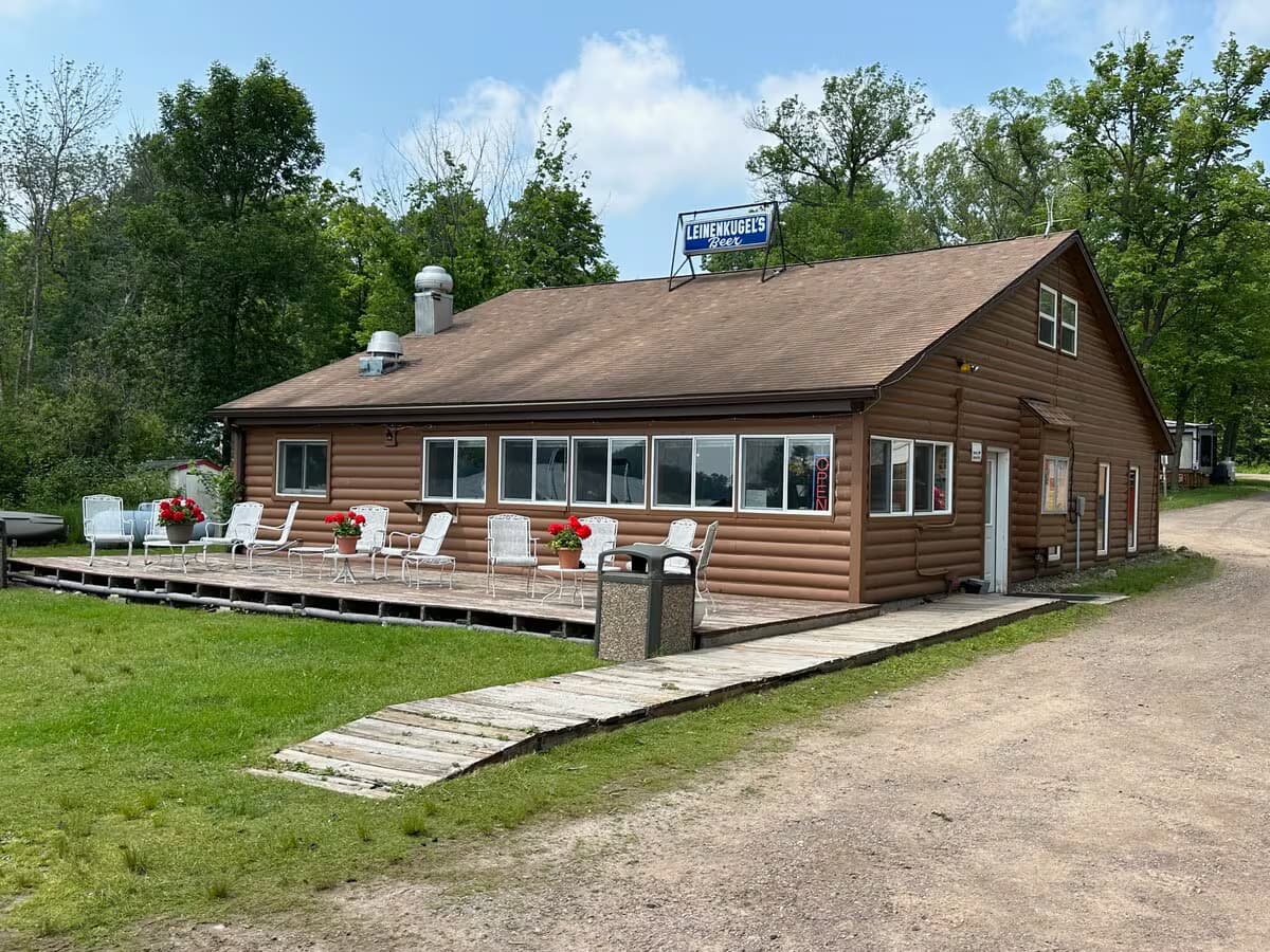 Lured Inn Resort and Campground